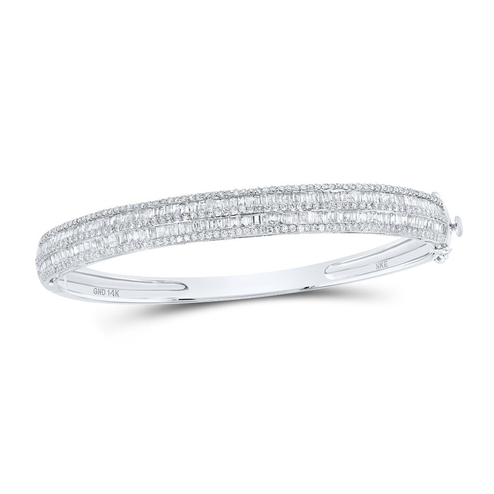 2 1/2CTW-DIA NKE BANGLE( 58X48 MM)