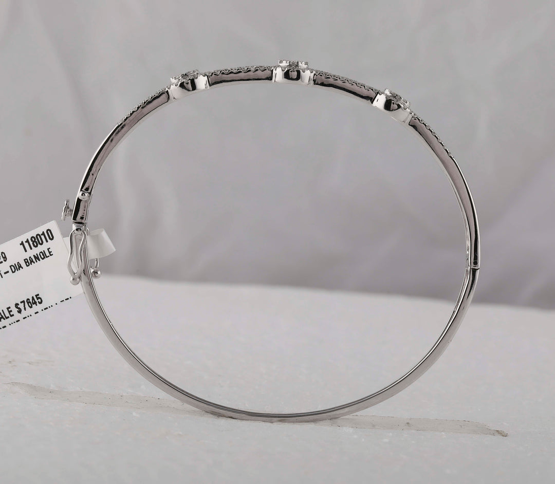 14kt White Gold Women's Diamond Flower Cluster Bangle Bracelet 1-3/4 ctw - view 2