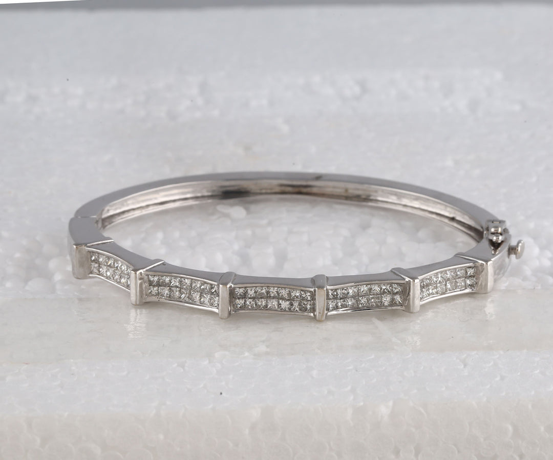 2 CT-DIA INVISIBLE BANGLE