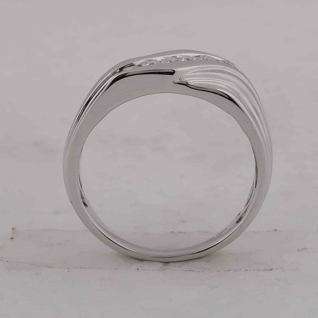 10kt White Gold Mens Round Diamond Wedding Band Ring 1/3 Cttw