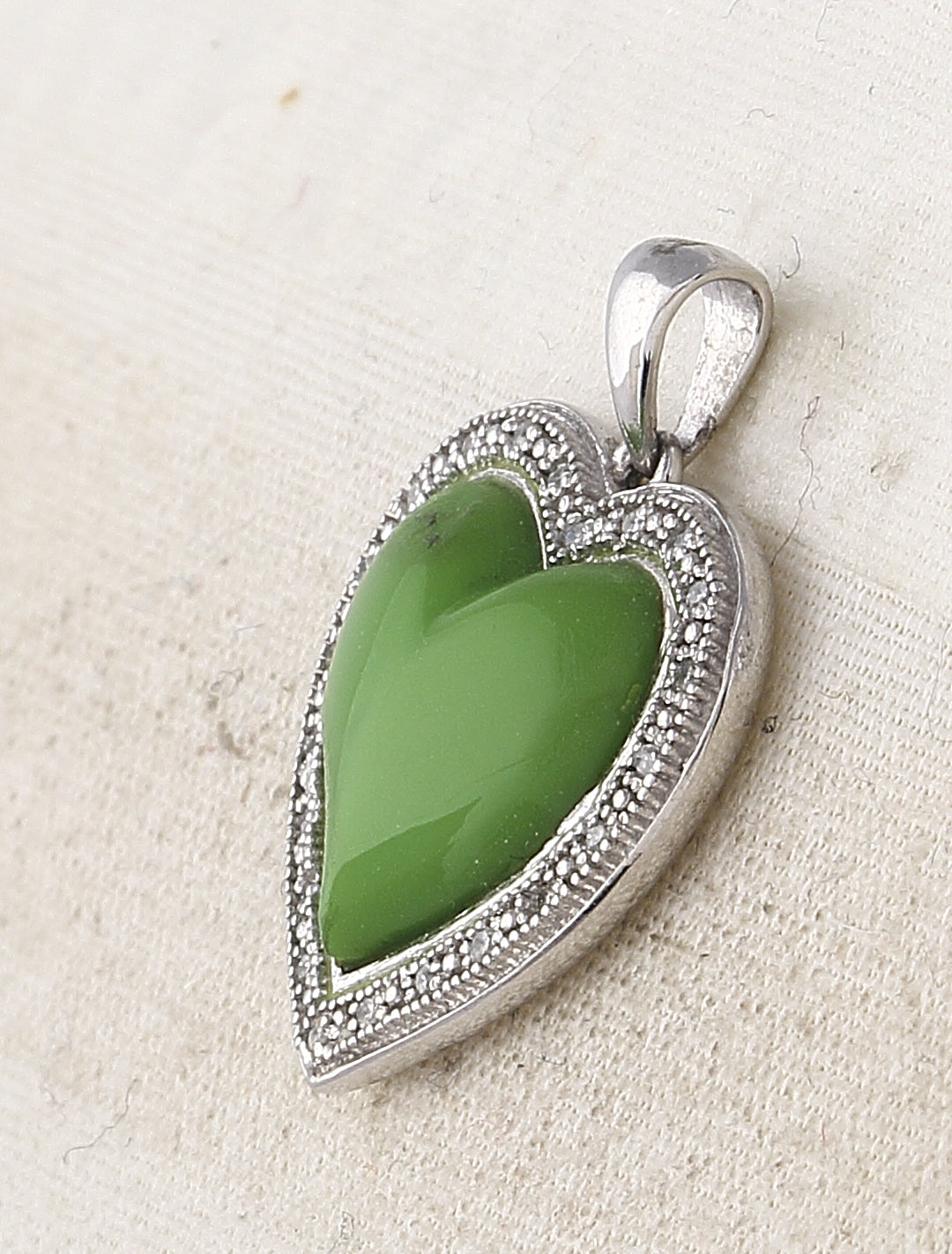 Sterling Silver Women's Diamond Heart Pendant 1/20 ctw