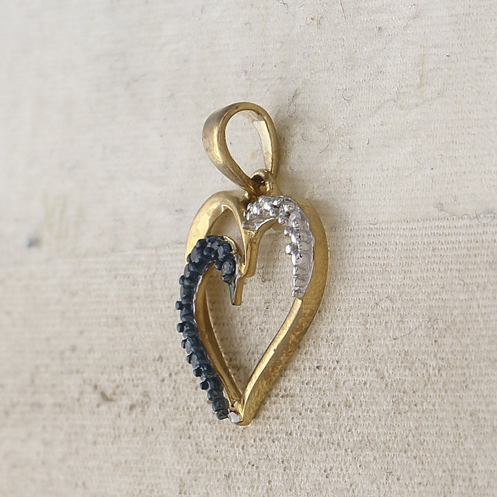 10kt Yellow Gold Women's Color Enhanced Blue Diamond Heart Fashion Pendant 1/10 ctw