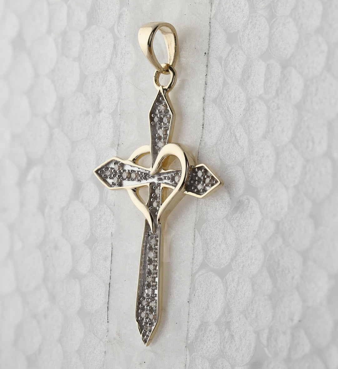 10kt Yellow Gold Women's Diamond Cross Heart Pendant 1/10 ctw