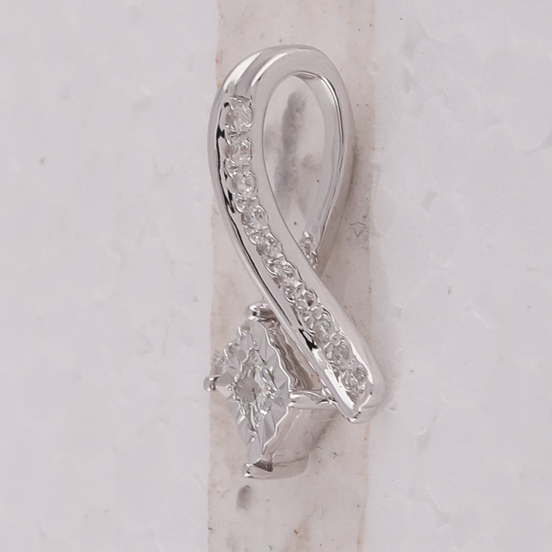 10kt White Gold Women's Black Color Enhanced Diamond Heart Pendant 1/8 ctw
