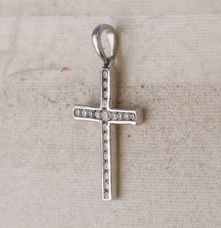 10kt White Gold Women's Diamond Religious Cross Pendant 1/5 ctw