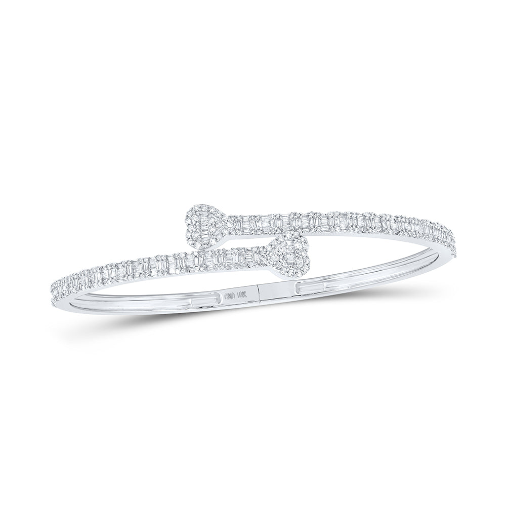 14kt White Gold Diamond Heart Bangle 1-1/2 ctw