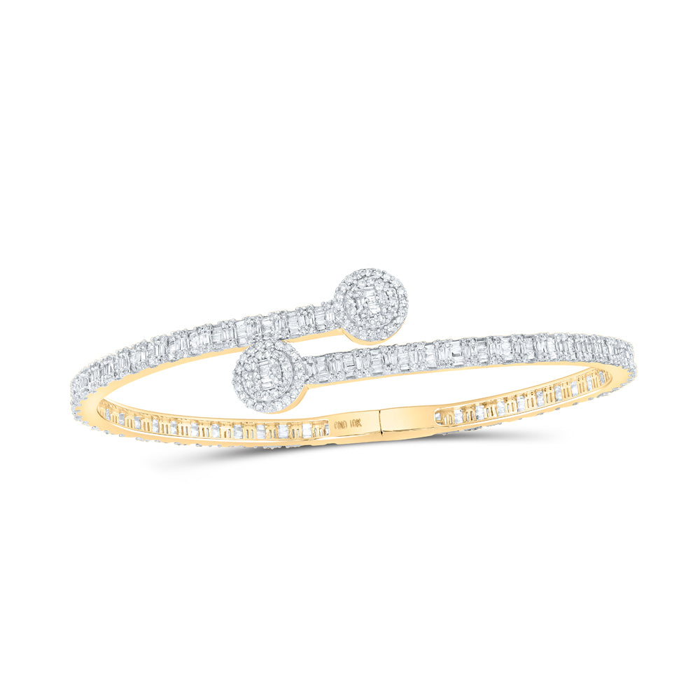 10kt Yellow Gold Women's Baguette Diamond Bangle 2-3/4 ctw