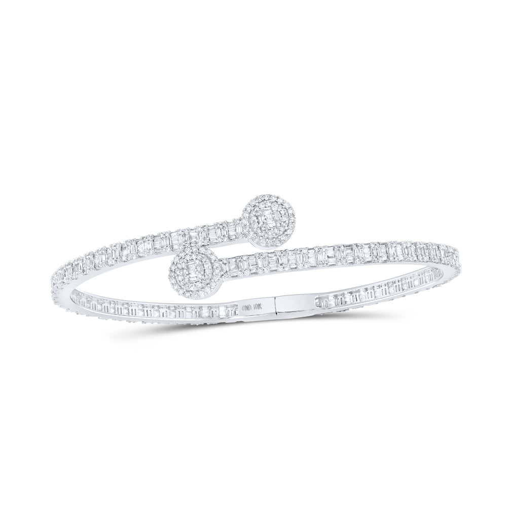 10kt White Gold Women's Baguette Diamond Bangle 2-3/4 ctw