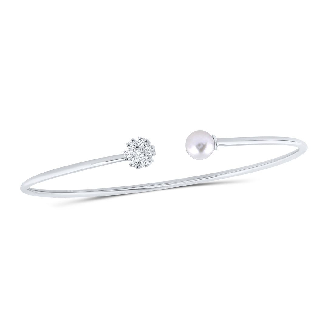 10kt White Gold Women's Diamond Flower Bangle 1/5 ctw