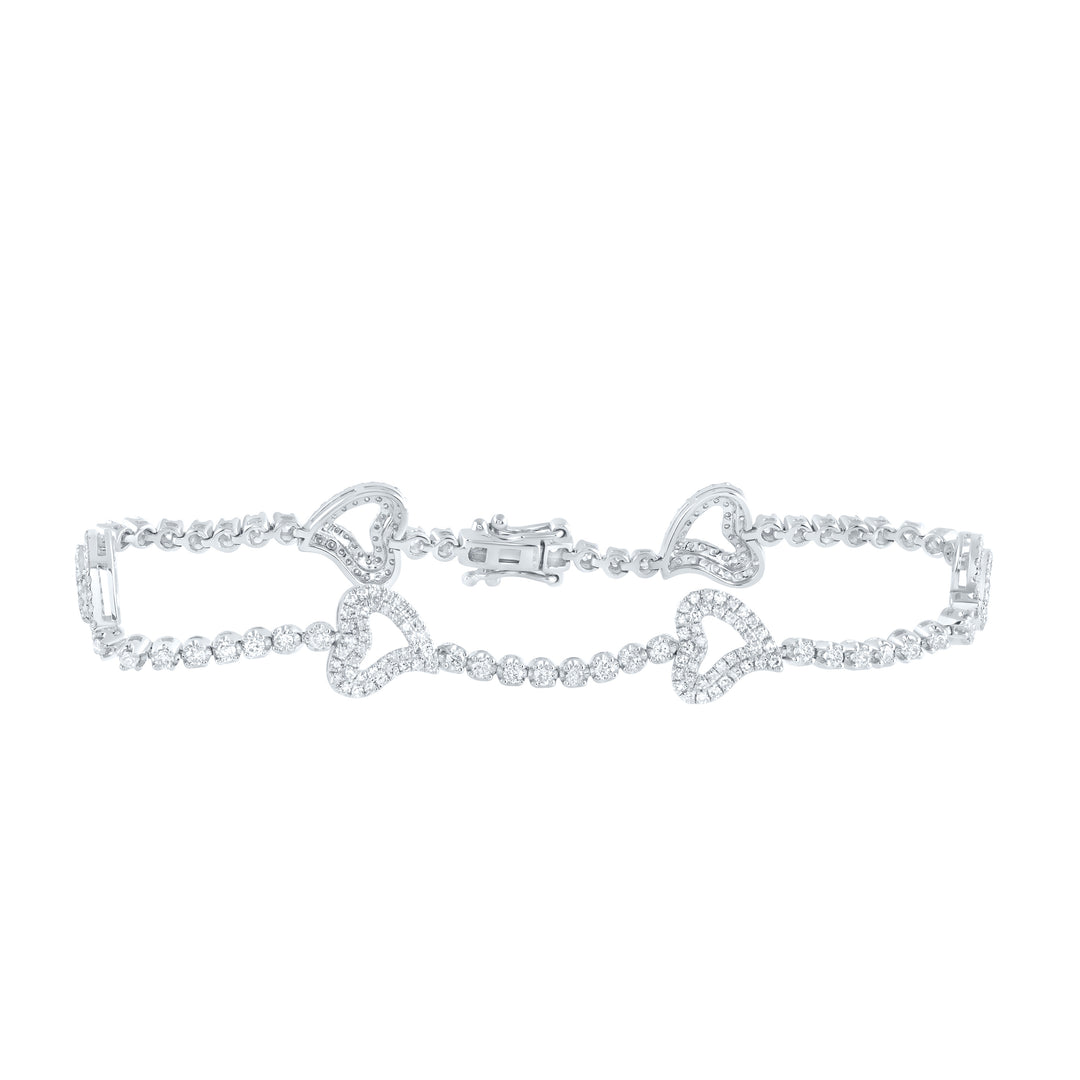 10kt White Gold Diamond Heart Bracelet 2 ctw