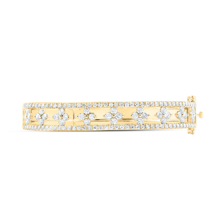 14kt Gold Diamond Clover Bangle 4-1/3 ctw - view 2