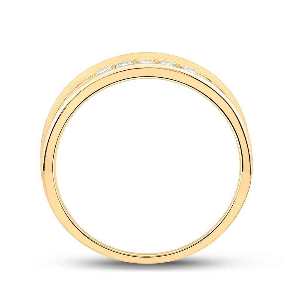 14kt Yellow Gold Mens Round Diamond Wedding Band Ring 1/4 Cttw